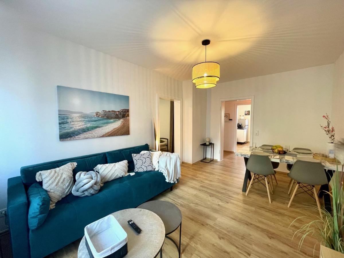 Downtown Apartment By Ninja Spaces - Kingsize-Bett, Kueche, Netflix, Terrasse Βούρπεταλ Εξωτερικό φωτογραφία