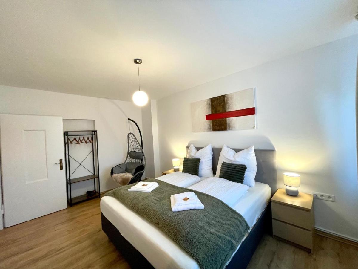 Downtown Apartment By Ninja Spaces - Kingsize-Bett, Kueche, Netflix, Terrasse Βούρπεταλ Εξωτερικό φωτογραφία